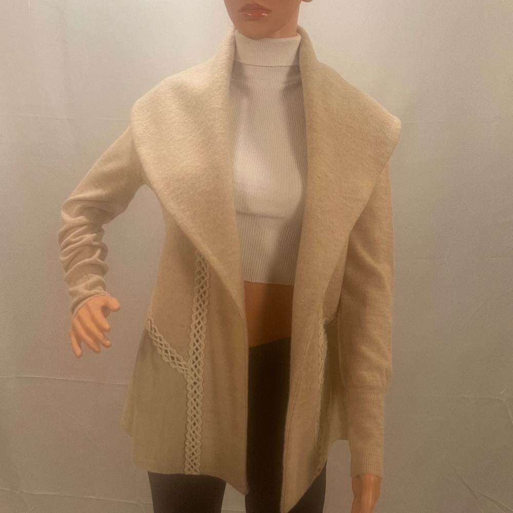 Anthropologie Angel of the North wool jacket with beautiful embroidery